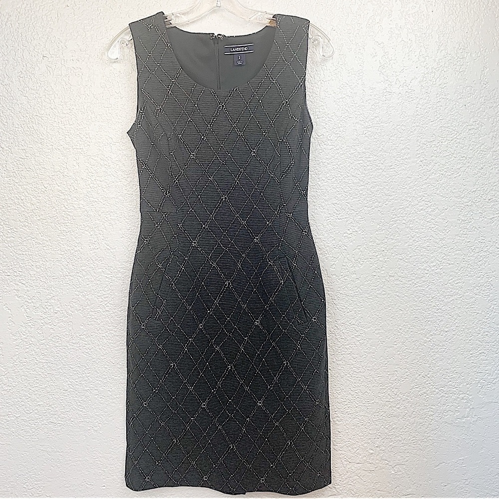 Lands' End‎ Sleeveless Sheath Dress, Size 2 Business Career, Charcoal grey. M